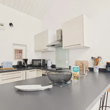 بيت للعطل Maison Pour 6 Avec Jardin, Centre *