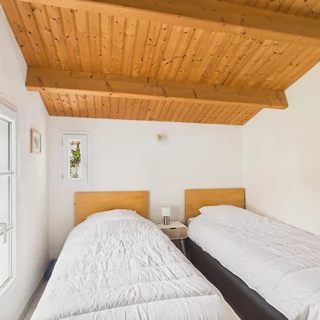 Feriehus Maison Pour 6 Avec Jardin, Centre Noirmoutier-en-l'Ile