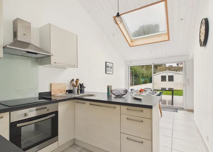 Casa vacanze Maison Pour 6 Avec Jardin, Centre