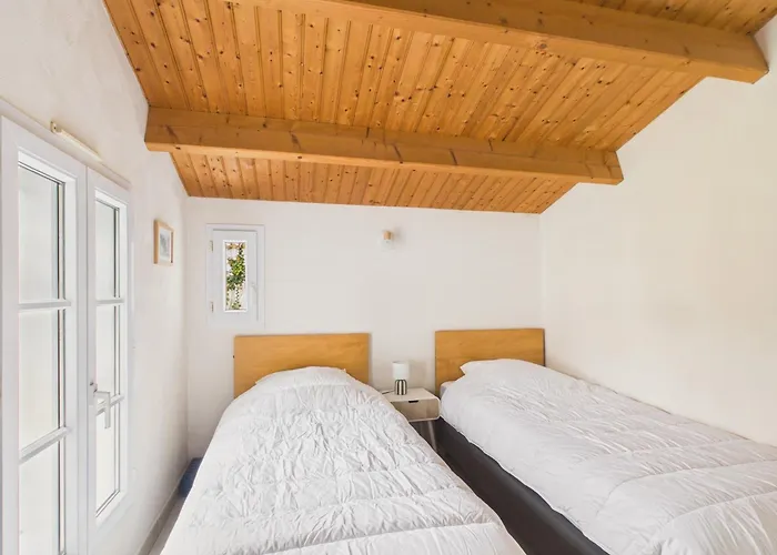 Casa vacanze Maison Pour 6 Avec Jardin, Centre Noirmoutier-en-l'Ile